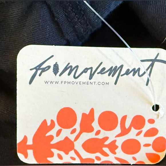 Free People Movement Women’s V Neck Over Sized Black Tee Size S - Picture 12 of 13